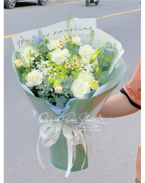 Bó hoa Tone trắng xanh