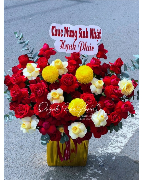 Giỏ hoa làng Đại học 