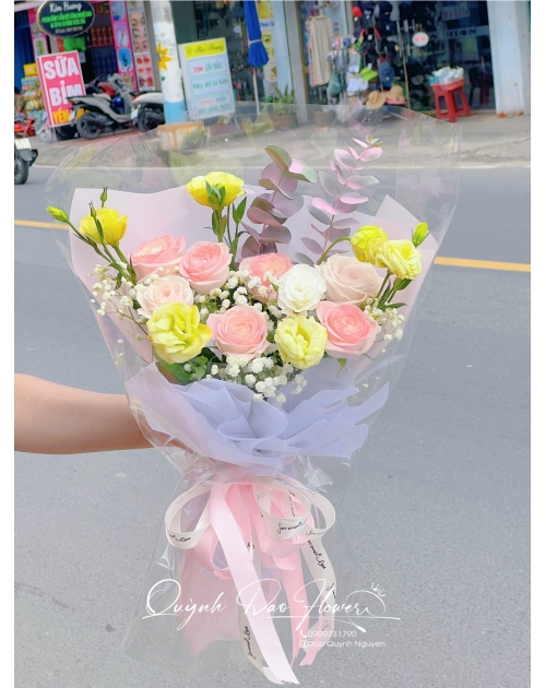 Bó hoa mix tặng đồng nghiệp tại quận 12