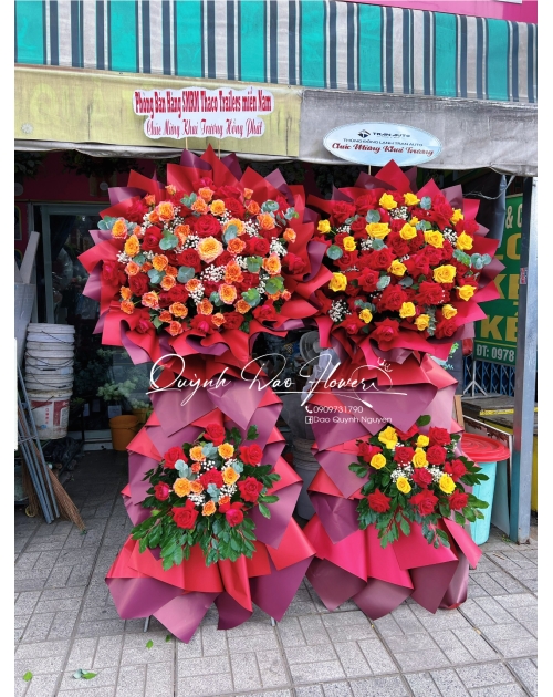 Kệ khai trương đỏ bình dương 