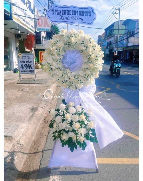 Kệ viếng quận 2