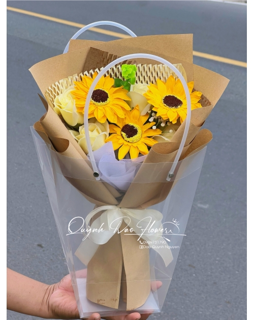 Bó hoa tốt nghiệp kèm túi 