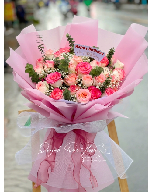 Bó hoa hồng song hỷ tặng chị