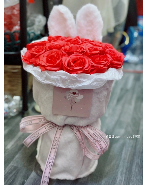 Bó hoa tai thỏ tại HCM