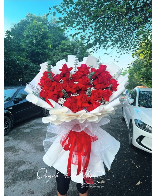 Bó hoa hồng to đẹp  tại dĩ an