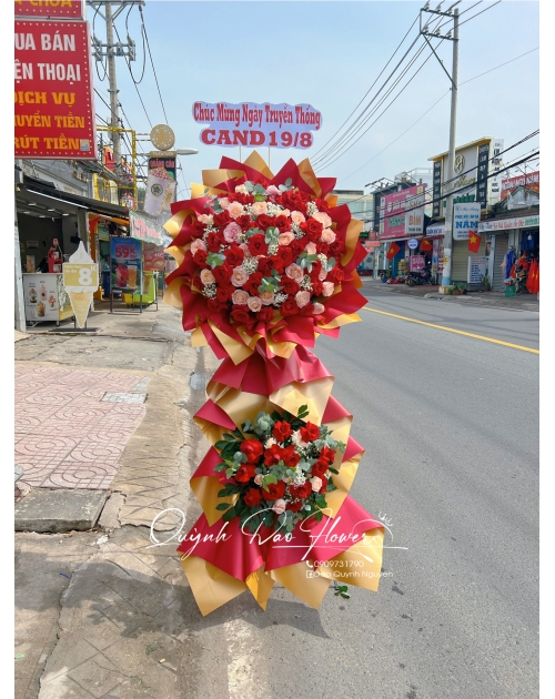 Kệ chúc mừng đại hội  Thủ Đức 