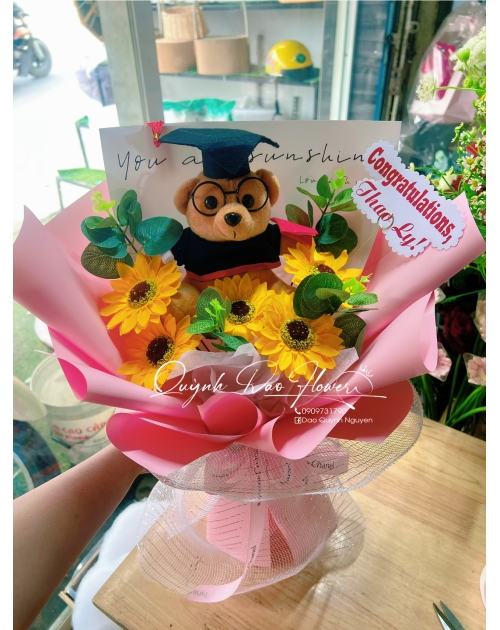 Hoa gấu HCM tốt nghiệp 