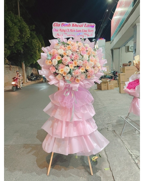 Kệ khai trương tone hồng