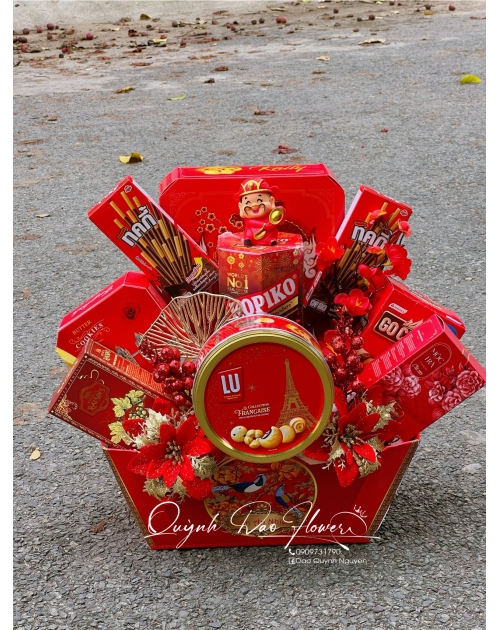 Giỏ quà Tết cao cấp, bánh ngon  tại Sài Gòn, bình dương 
