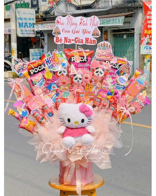 Hộp hoa bánh kẹo hello kitty