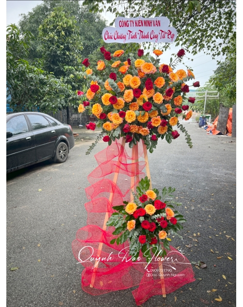 Kệ khai trương kệ gỗ