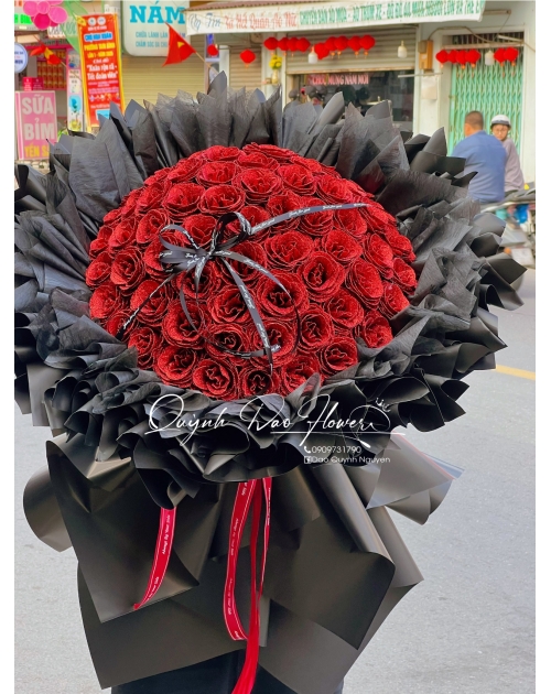 Bó hoa sáp nhũ khổng lồ