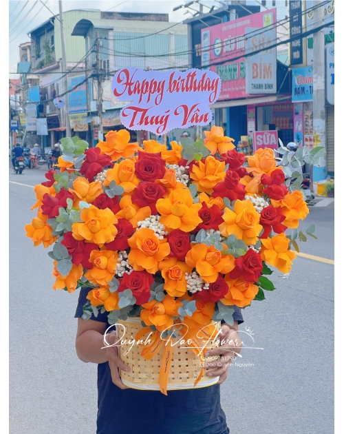 Giỏ hoa cam đỏ Thủ Đức 