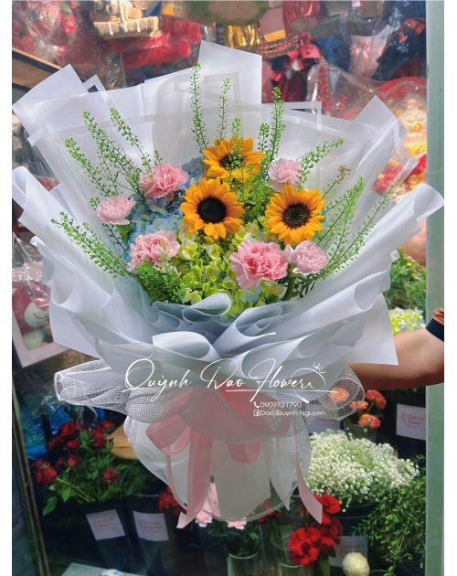 Bó hoa Cẩm Tú cầu mix