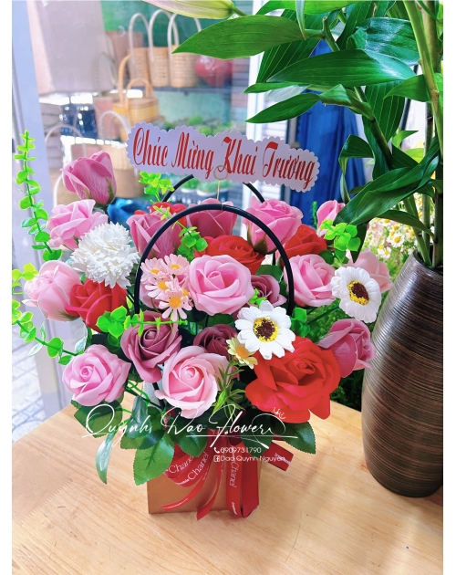 Giỏ hoa sáp nhỏ tặng khai trương 