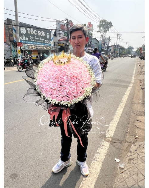 Bó hoa sáp 99 bông Hồng mix baby