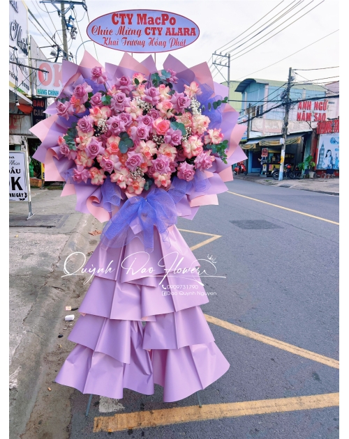 Hoa khai trương màu tím
