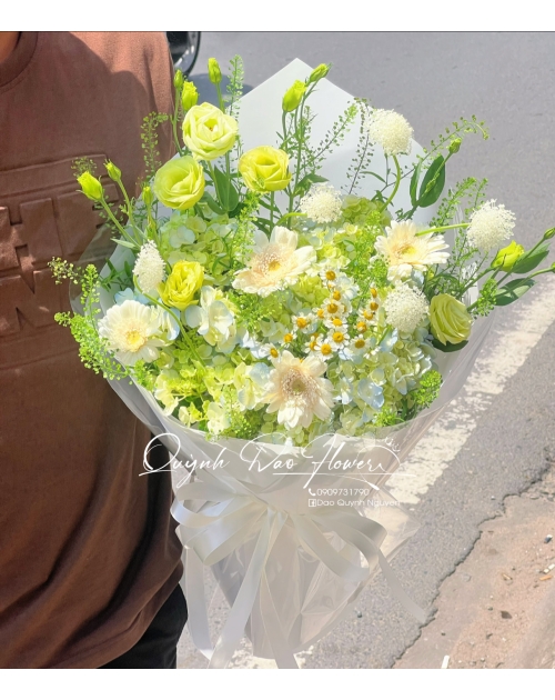 Bó hoa tú cầu mix Thúy châu