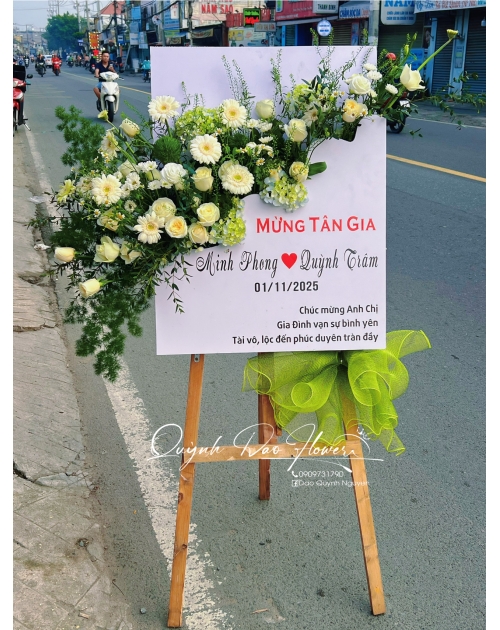 Kệ hoa mừng Tân gia 