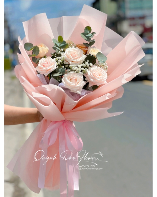 Bó hoa tặng tốt nghiệp nhỏ