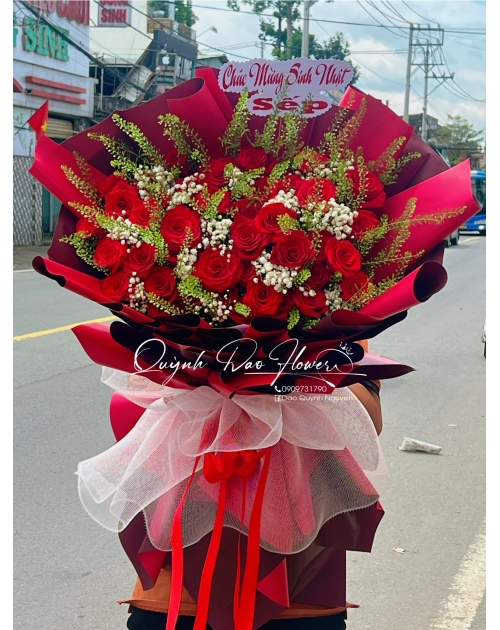 Bó hoa 50 bông hồng đỏ