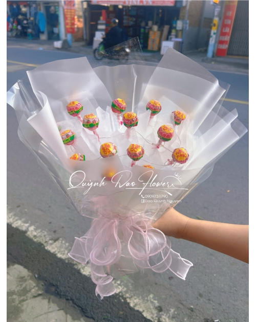 Bó hoa kẹo mút 