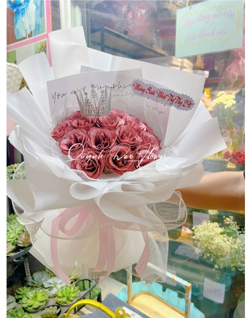 Bó hoa sáp nhũ màu nu