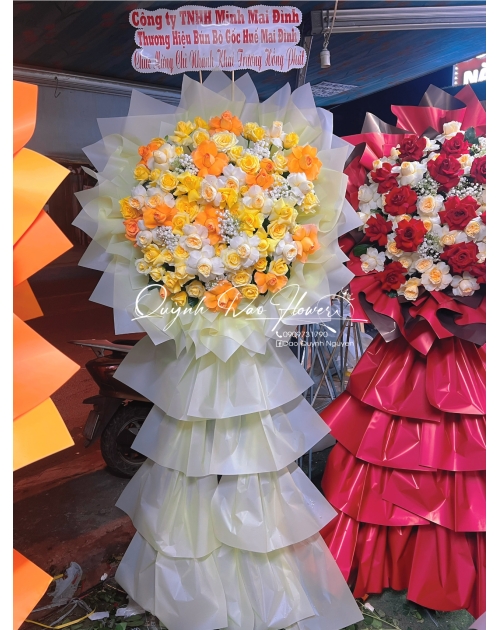 Hoa kệ khai trương 