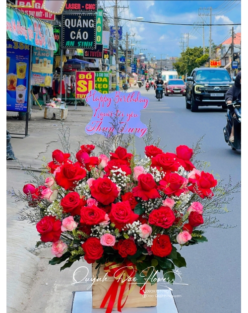 Giỏ hoa Hồng đỏ mix tặng sinh nhật 