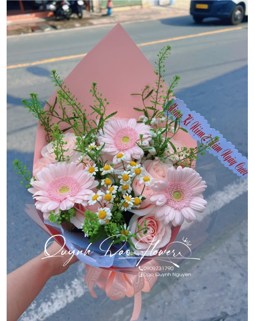 Bó hoa nhỏ xinh thủ Đức 