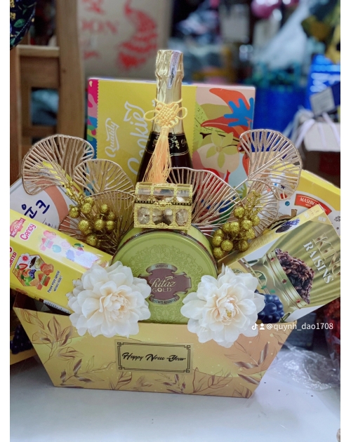 Giỏ quà Tết giá công nhân 