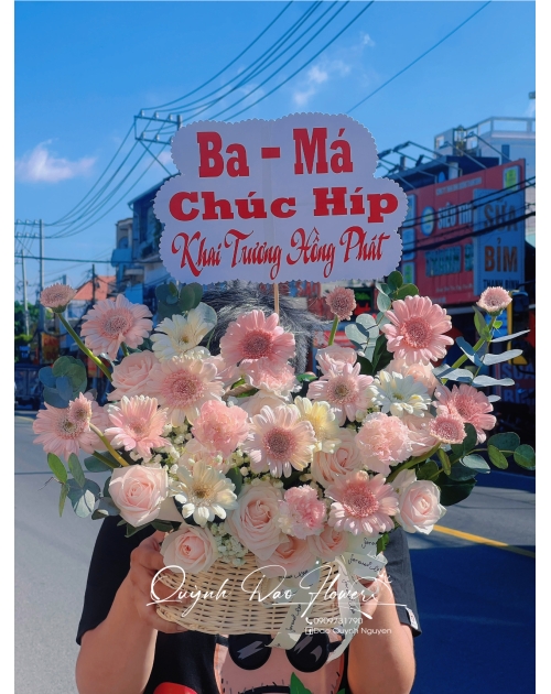 Giỏ hoa đồng tiền hồng 
