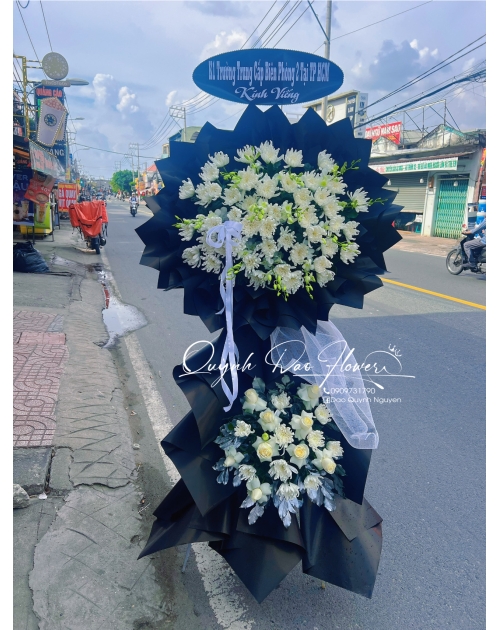 Kệ viếng giấy đen 