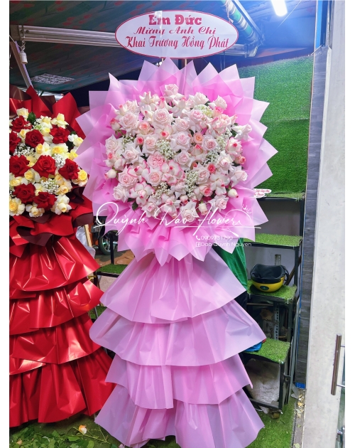 Hoa kệ khai trương 