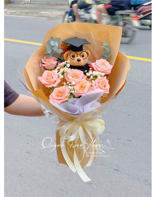 Hoa tốt nghiệp Bình Chuẩn 