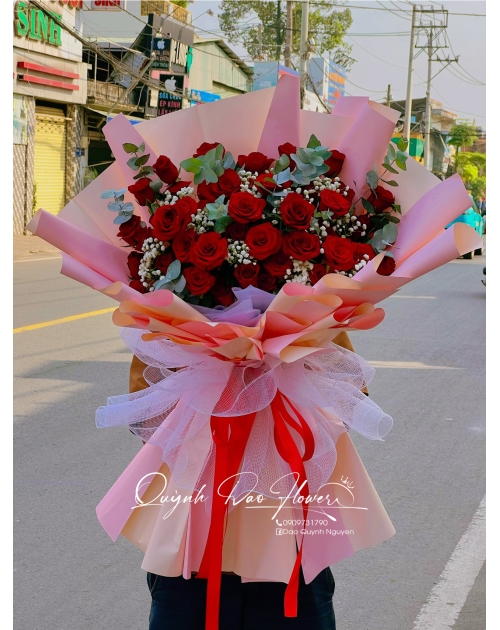 Bó hoa hồng đỏ to tại bình Thạnh, bình chiểu 