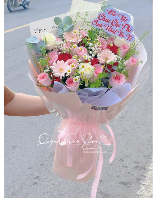 Bó hoa mix thành phố Hồ Chí Minh 