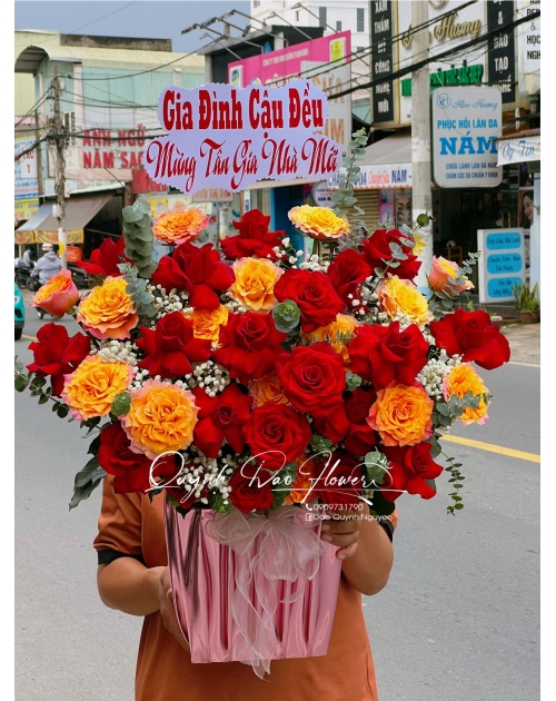 Giỏ hoa cam đỏ tặng sếp 