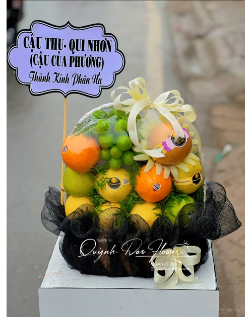 Giỏ trái cây đi viếng không hoa