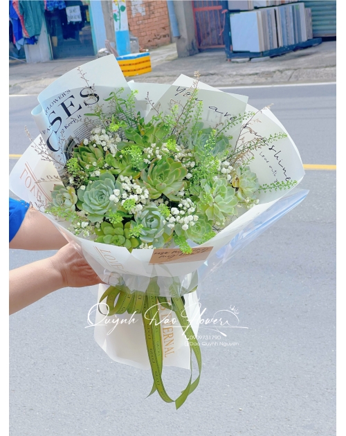 Bó hoa sen đá tự nhiên 
