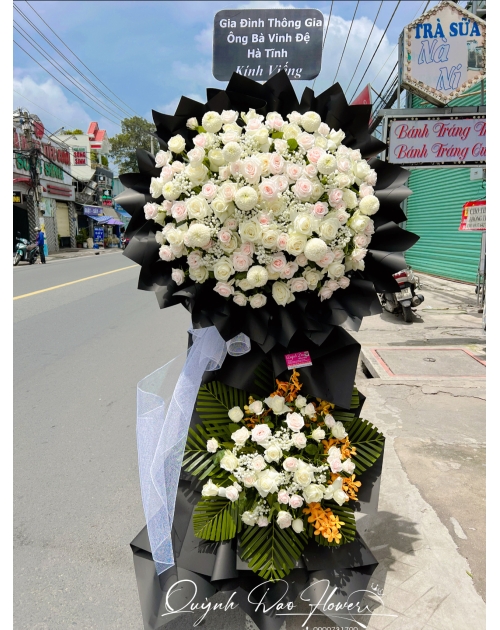 Kệ viếng chia buồn cùng gia đình 
