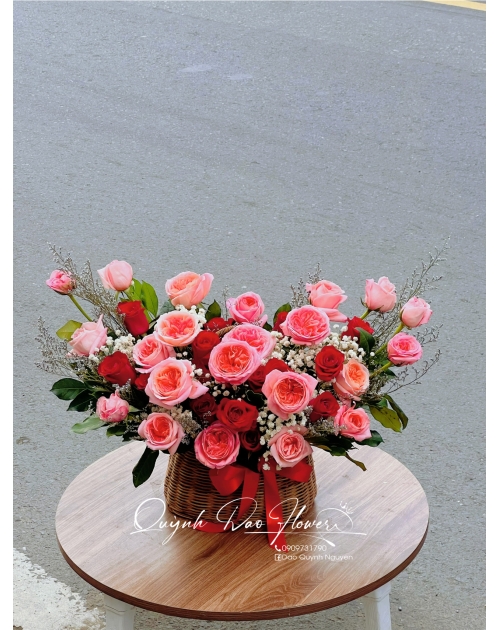 Giỏ hoa tặng bạn nam