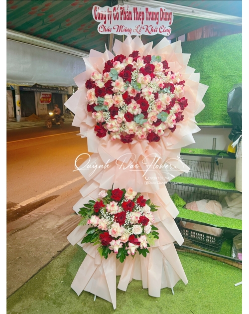 Hoa khai trương bình hoà 