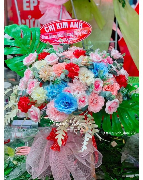 Kệ khai trương hoa sáp mini