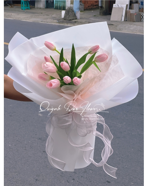 Bó hoa tulip hồng