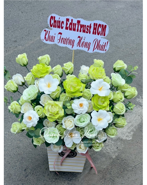 Giỏ hoa sáp cao cấp xanh lá