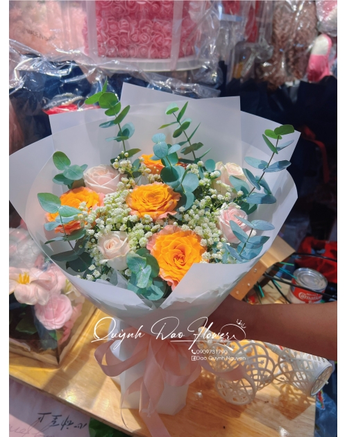Bó hoa mix hồng cam