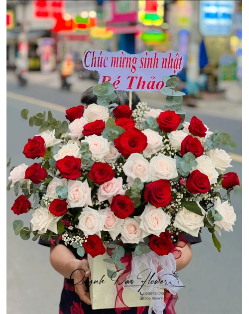 Giỏ hoa tặng sinh nhật bạn, em gái 