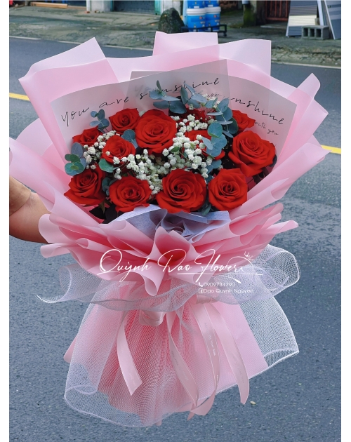 Bó hoa hồng đỏ 12 bông 