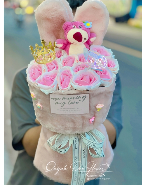 Bó hoa gấu dâu tặng bạn gái giá rẻ